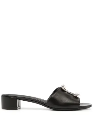 Salvatore Ferragamo Sandali luisa Donna LUISA0684888 Vernice 222,75€