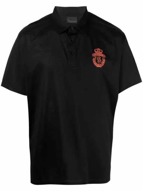 Billionaire playera tipo polo con distintivo bordado