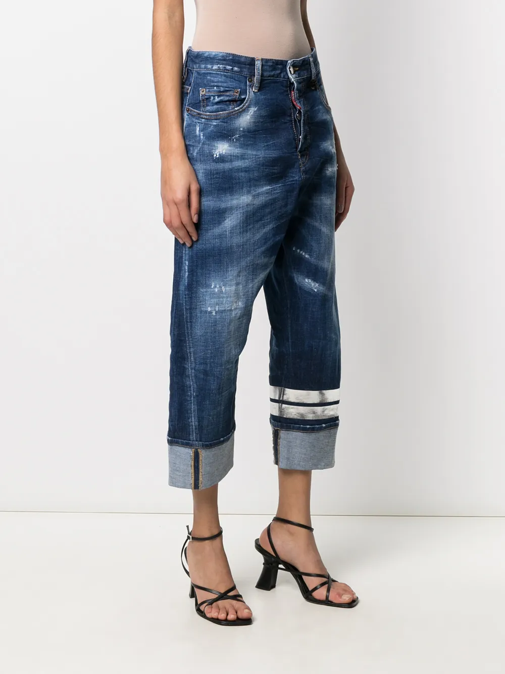 фото Dsquared2 джинсы бойфренды с эффектом потертости