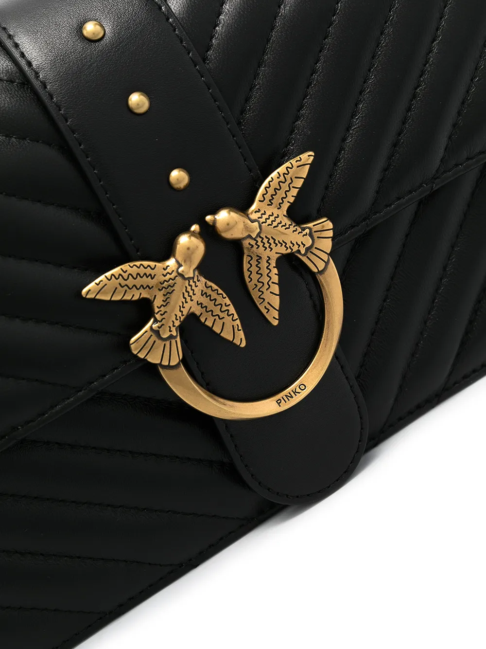 фото Pinko стеганая сумка через плечо love