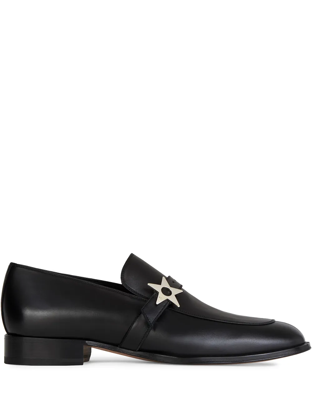 star strap details loafers