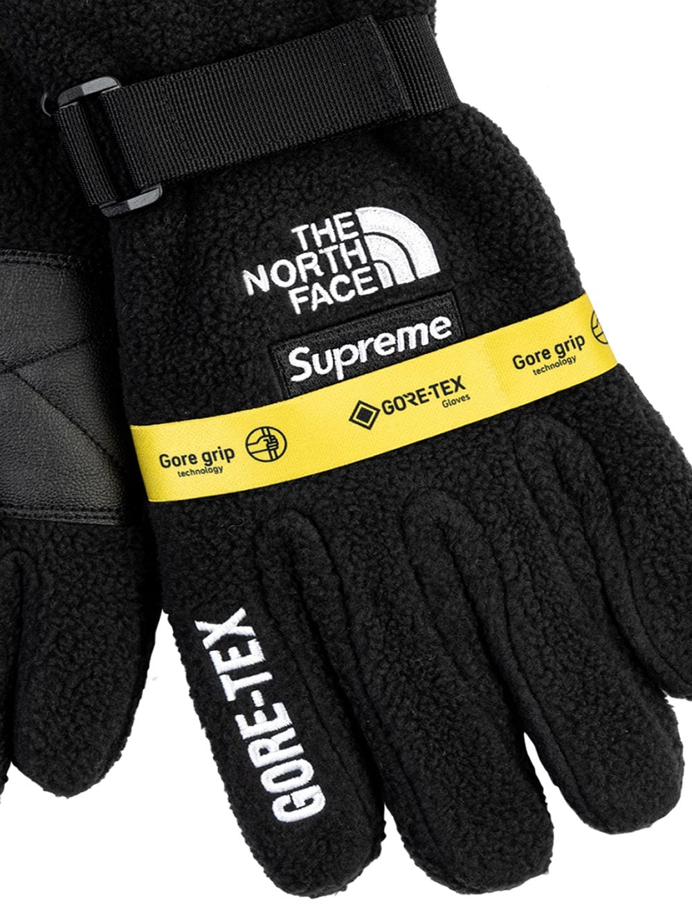 фото Supreme перчатки из коллаборации с the north face