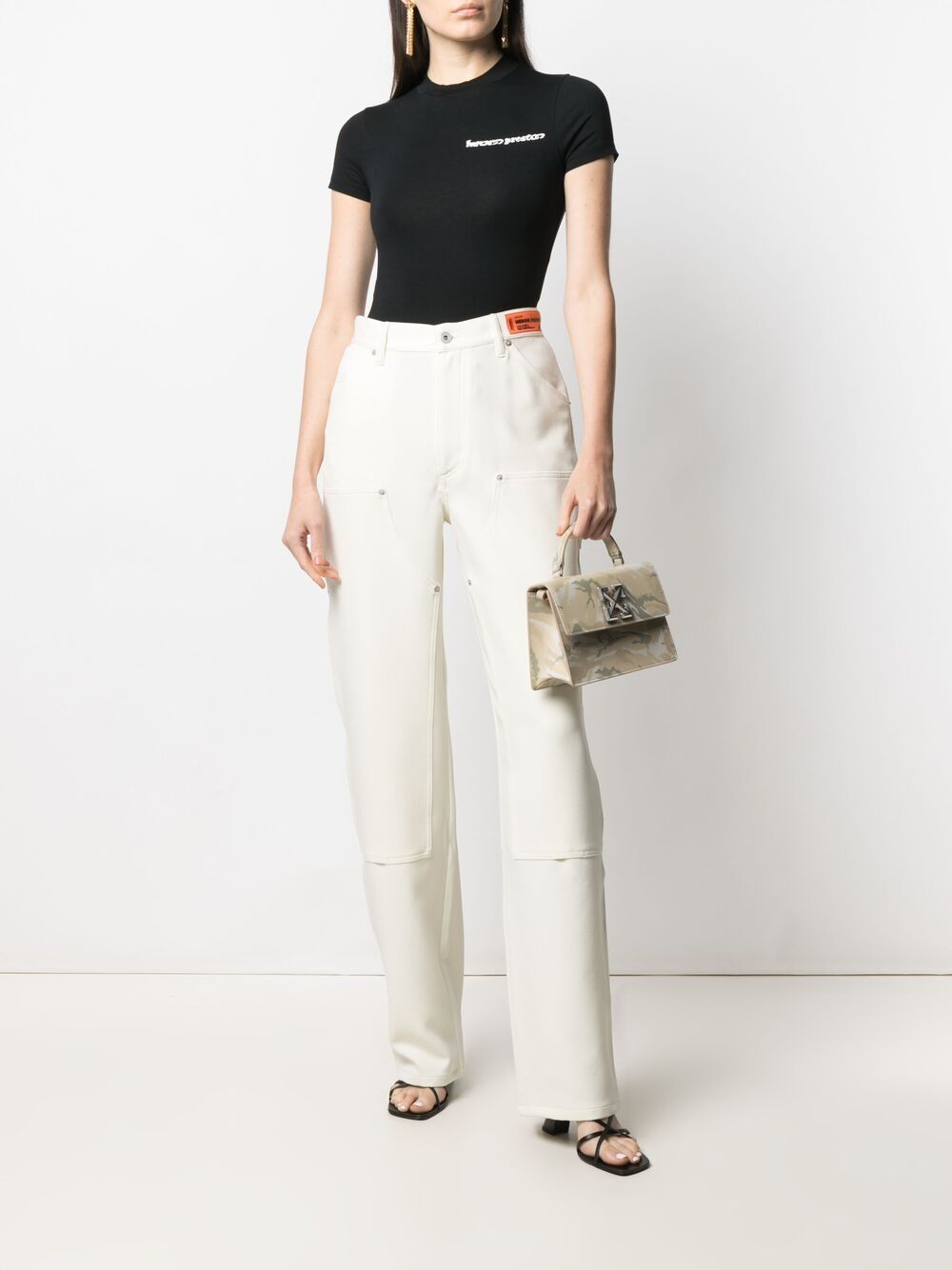 фото Heron preston crepe carpenter pants cream