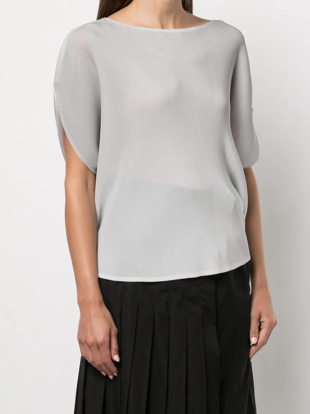 фото Pleats please issey miyake футболка с драпировкой на рукавах