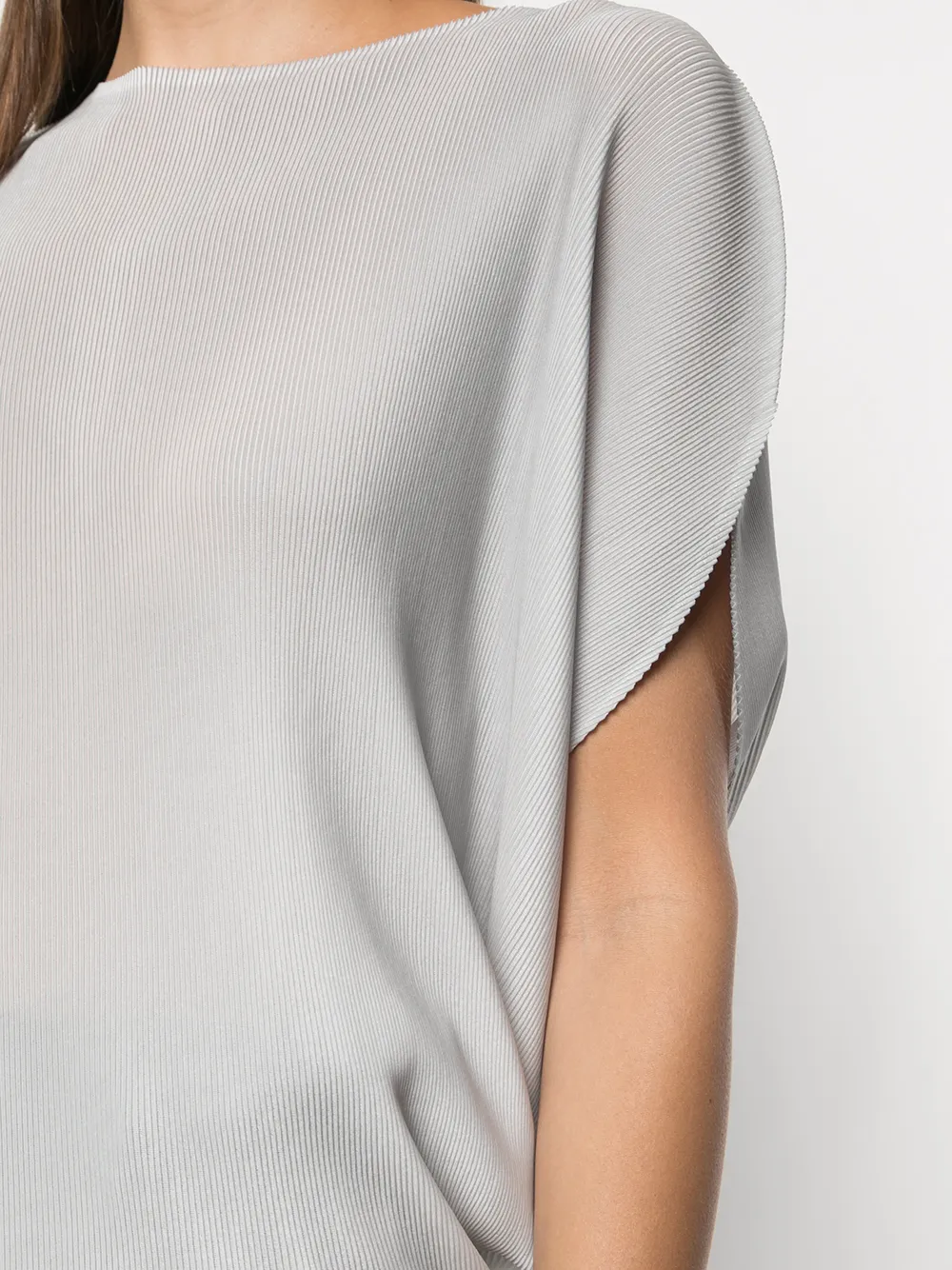фото Pleats please issey miyake футболка с драпировкой на рукавах