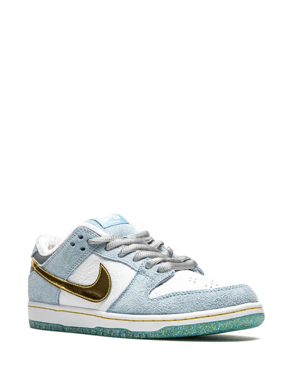 Nike sb best sale dunk holiday