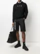 Bild 2 von Off-White Knielange Shorts mit Industrial-Gürtel