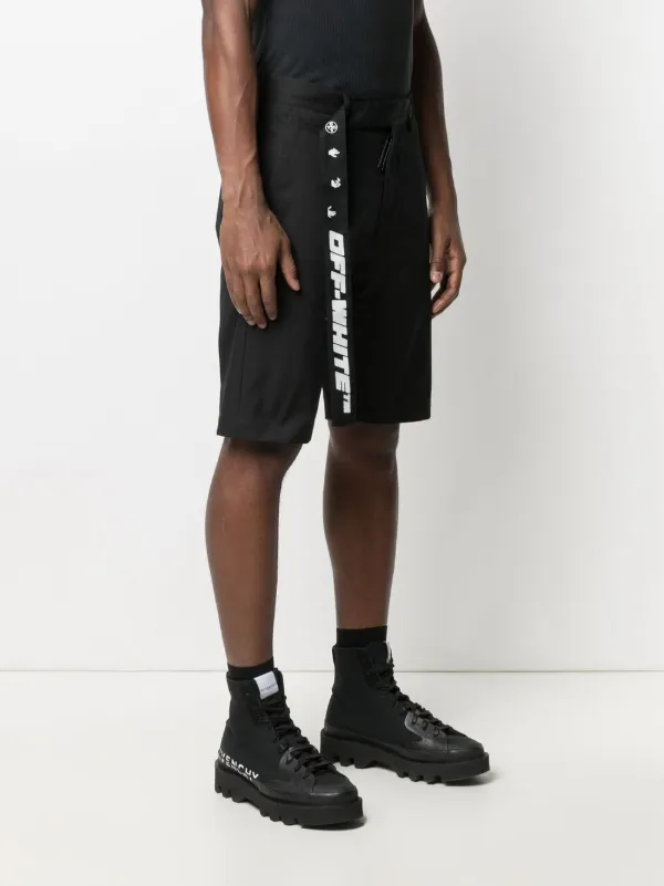 Off-White インダストリアル ベルト ハーフパンツ 通販 - FARFETCH