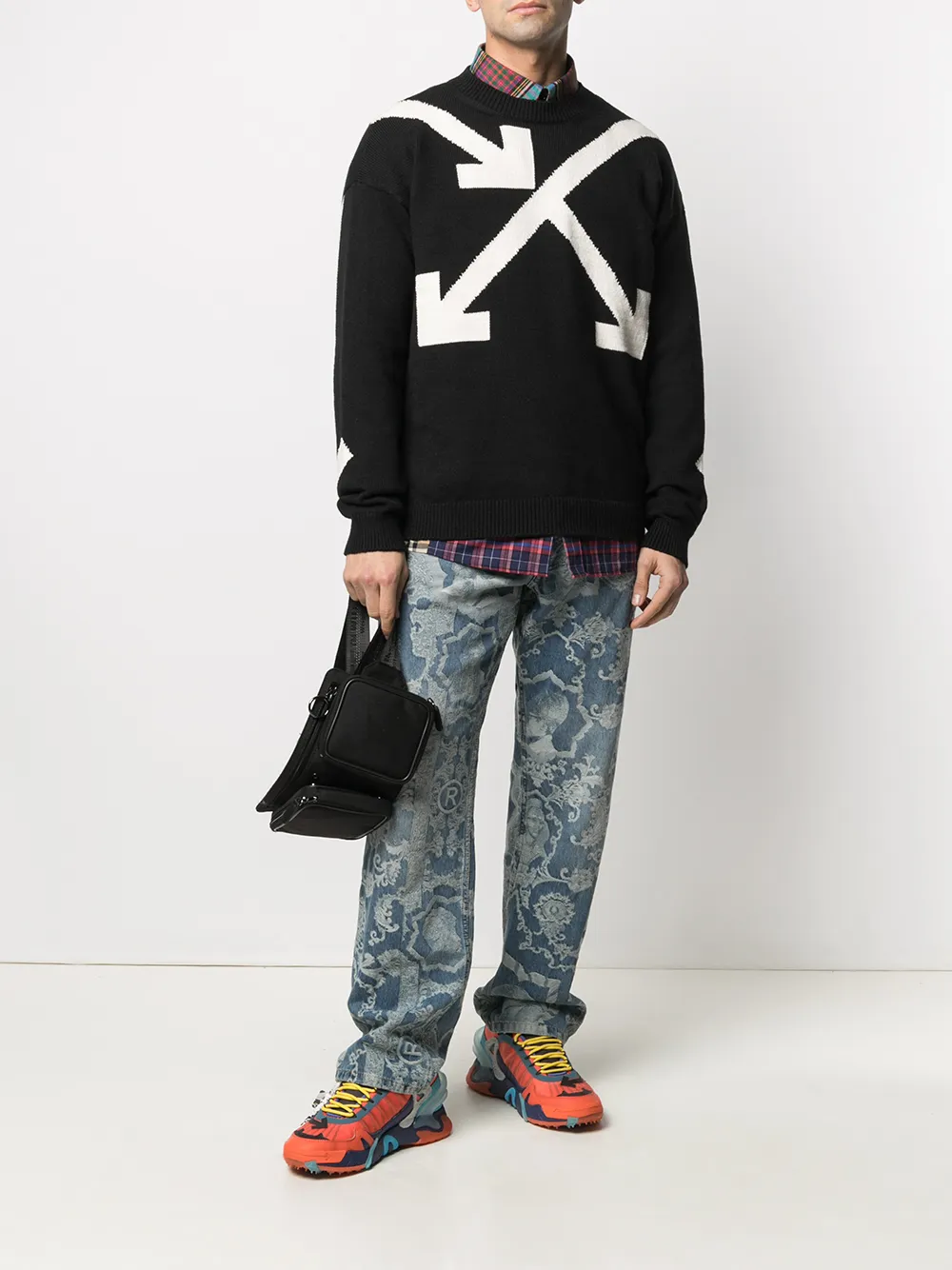 Image 2 of Off-White Twisted Arrows knitted jumper