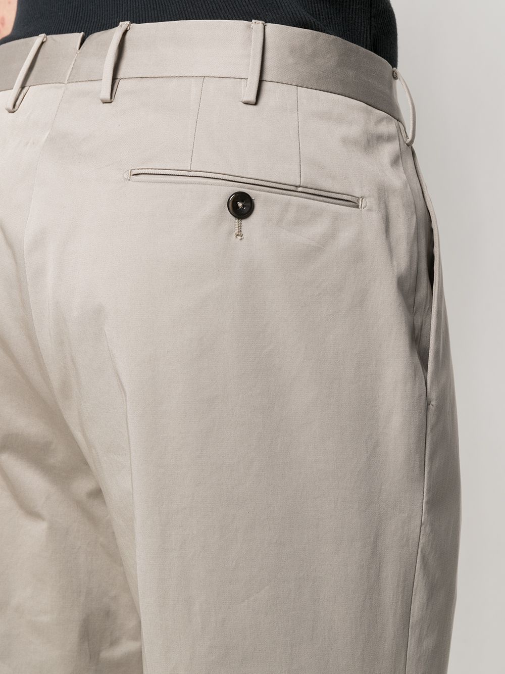 фото Pt01 cropped chino trousers