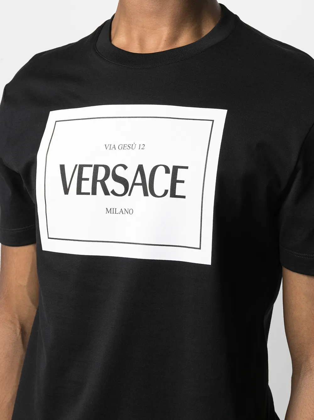 фото Versace футболка с логотипом