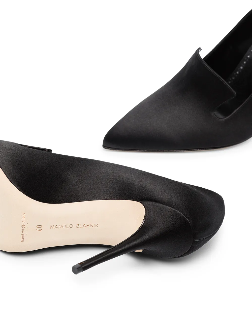 Imagem 2 de Manolo Blahnik Scarpin Quelina de cetim com salto 105mm