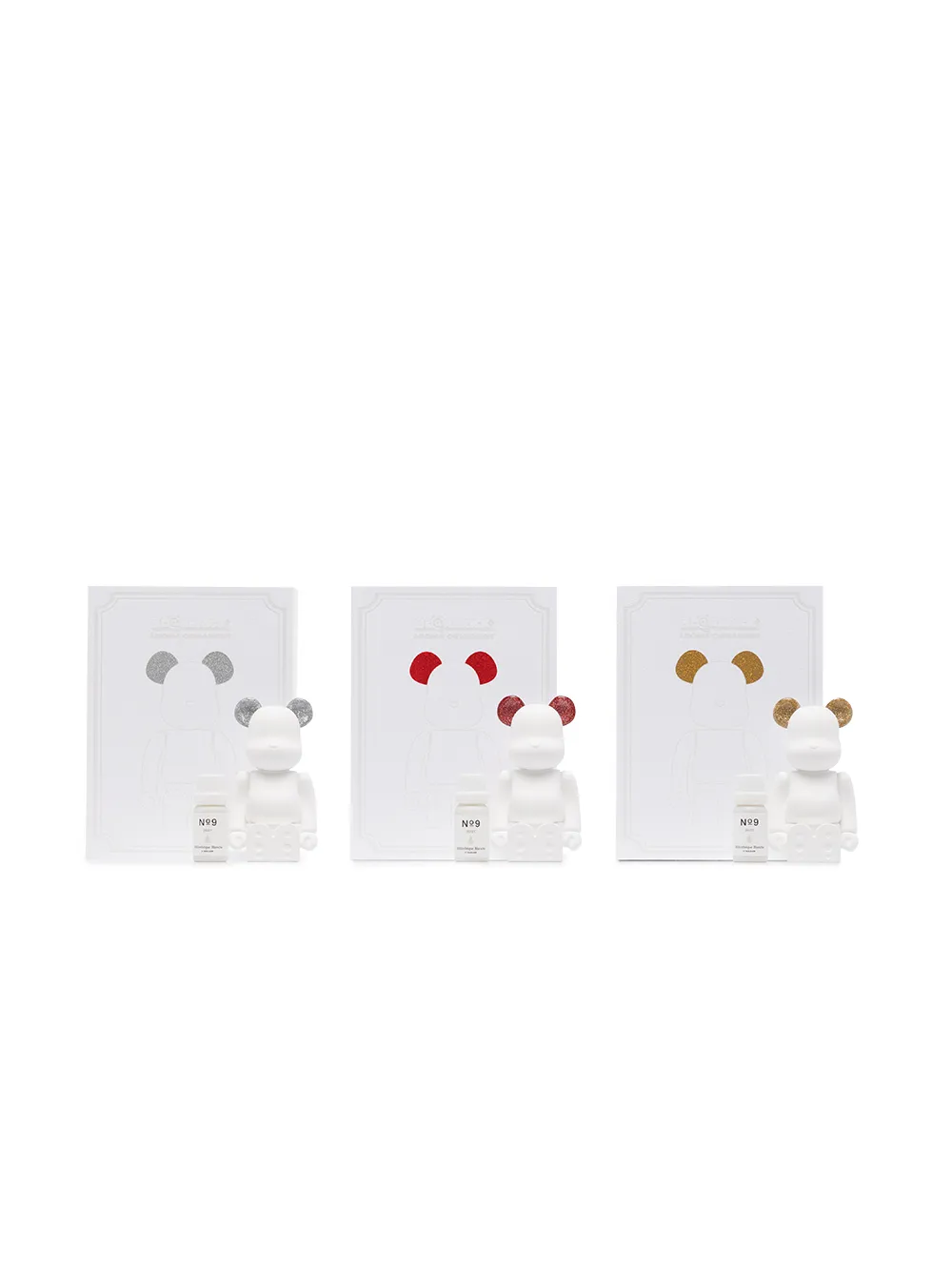 фото Medicom toy bearbrick aroma ornament 3 set white