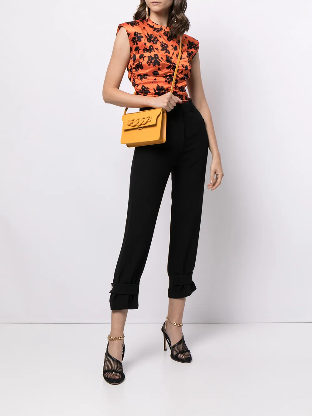 фото Nº21 сумка через плечо с массивной цепочкой