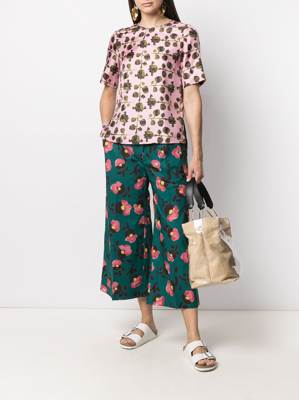 фото Odeeh брюки широкого кроя с цветочным принтом
