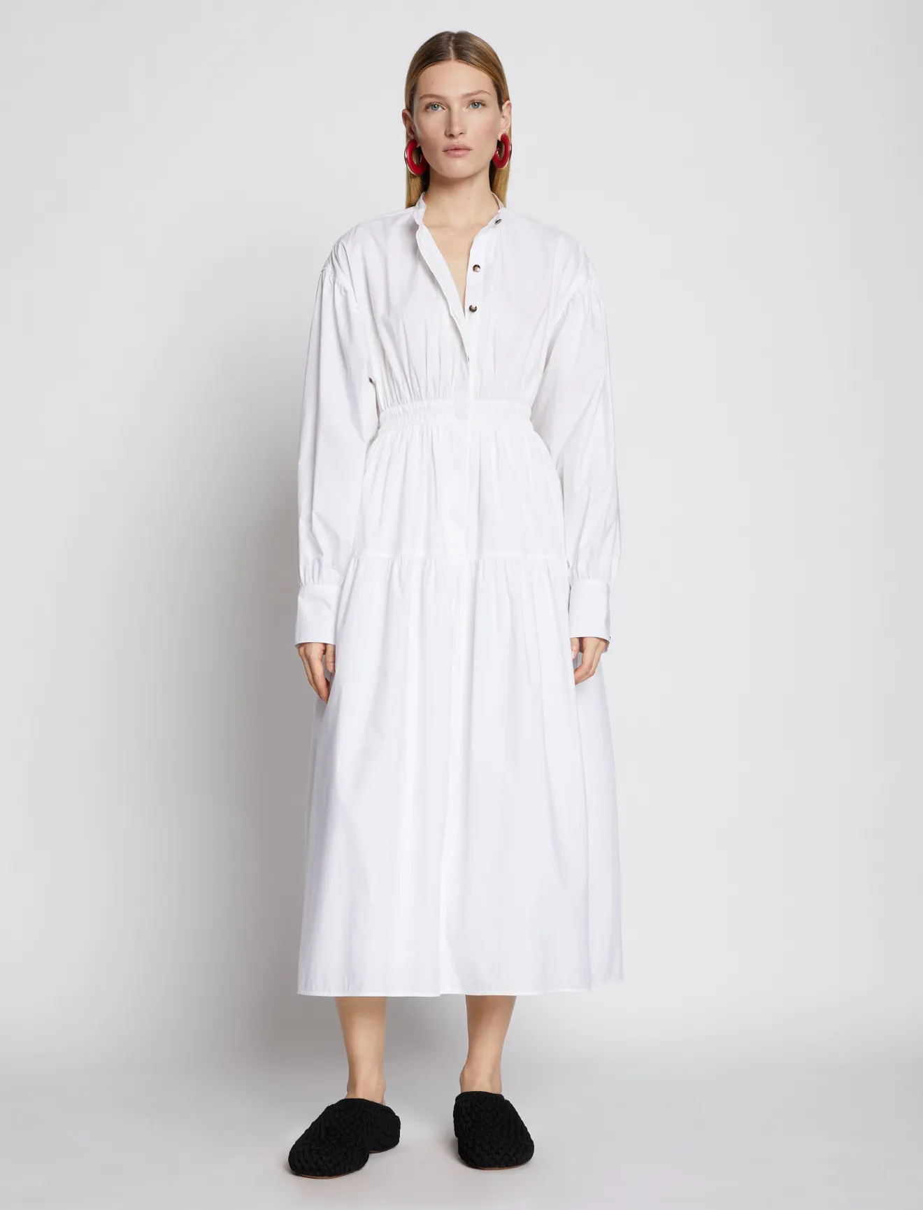 Poplin Open Back Dress in white 