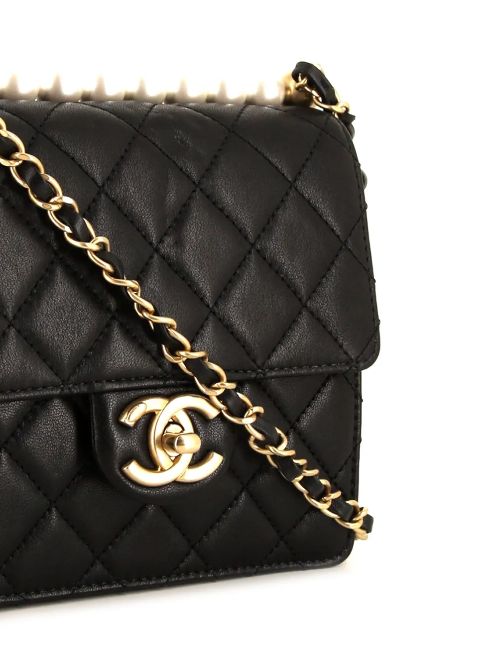 фото Chanel pre-owned стеганая сумка на плечо 2019-го года с логотипом cc