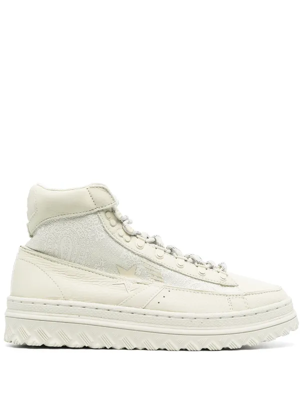 paria farzaneh converse