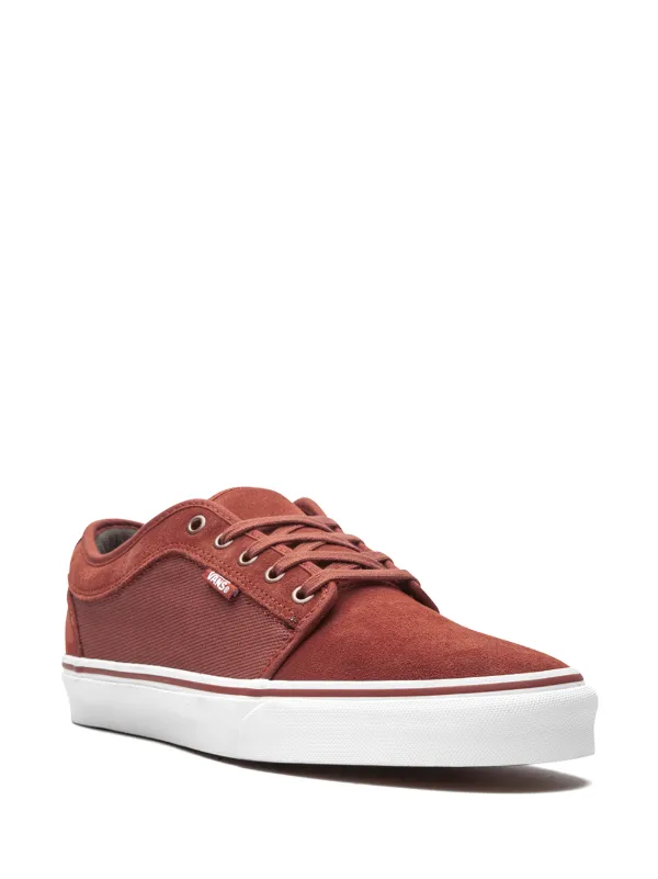 vans chukka low sneakers