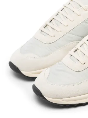 common projects chunky sneaker
