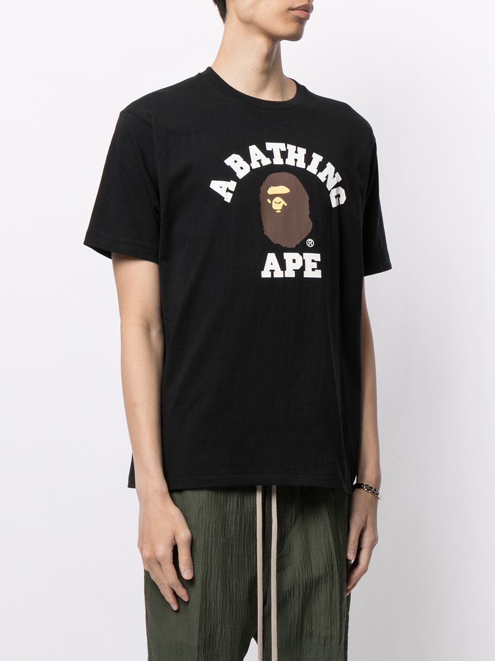 фото A bathing ape® футболка с графичным принтом