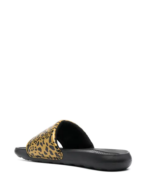 nike pool slides