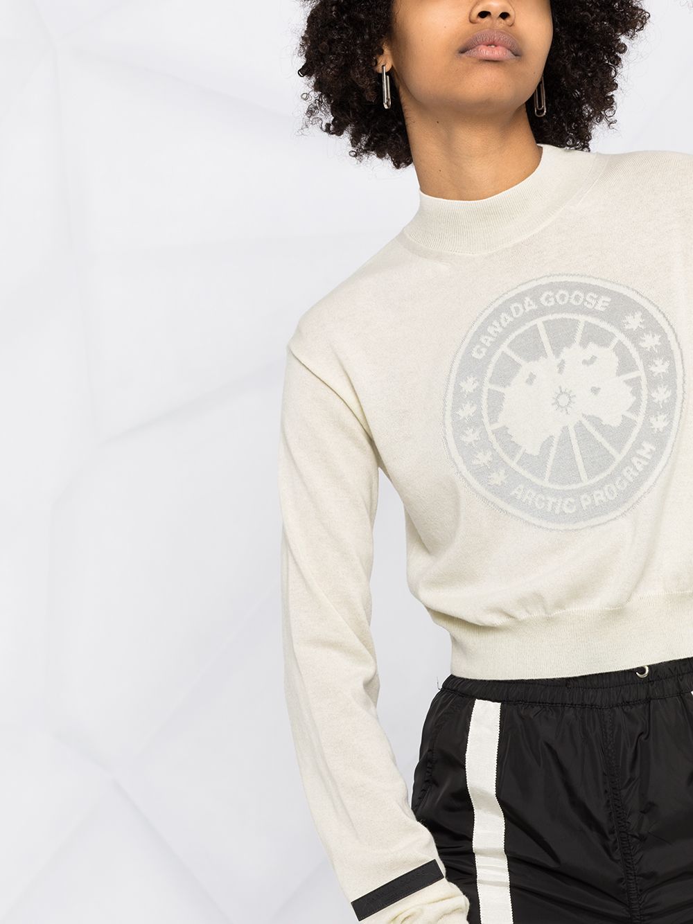 фото Canada goose intarsia-logo knit jumper