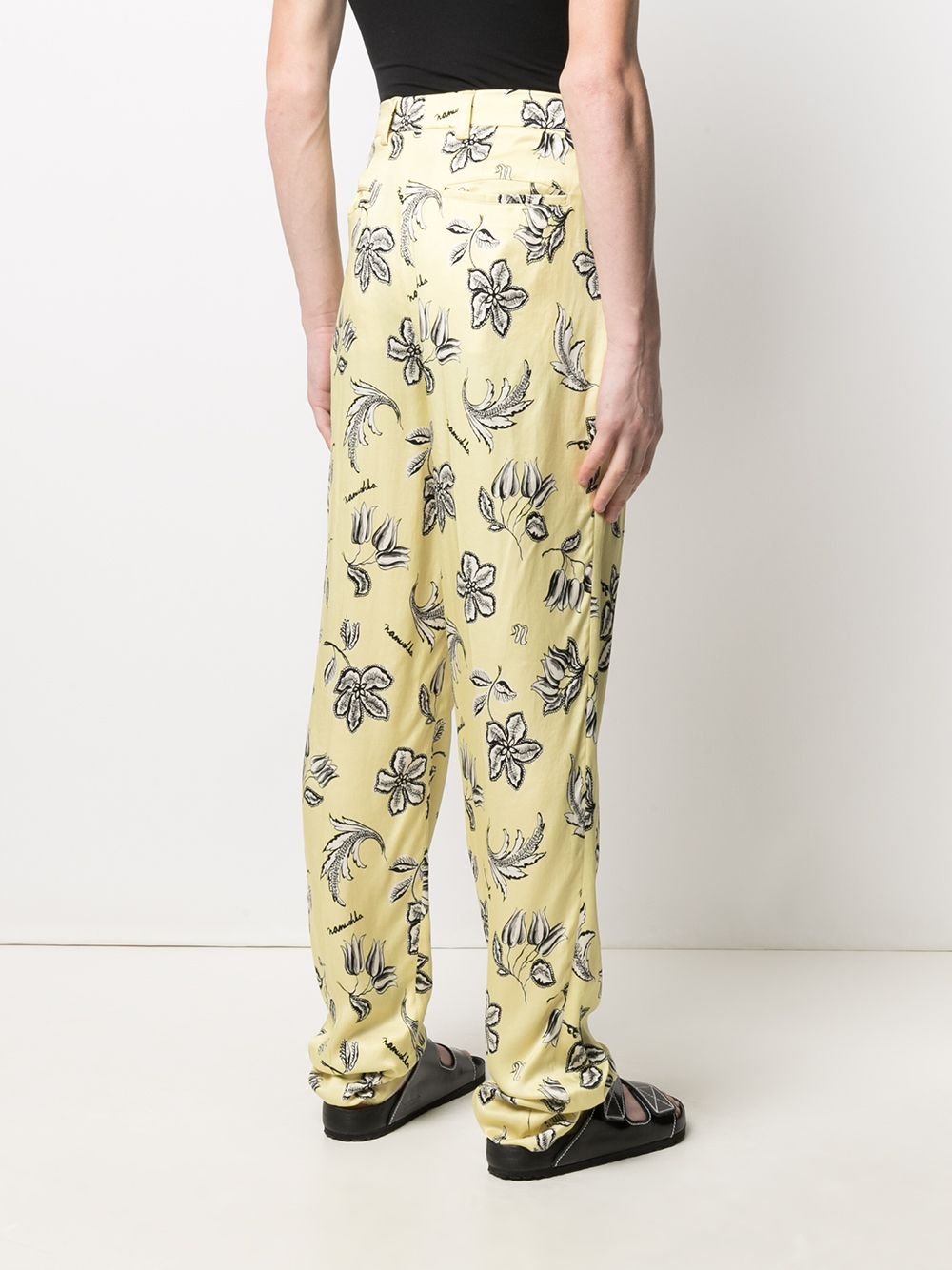 фото Nanushka брюки свободного кроя с цветочным принтом