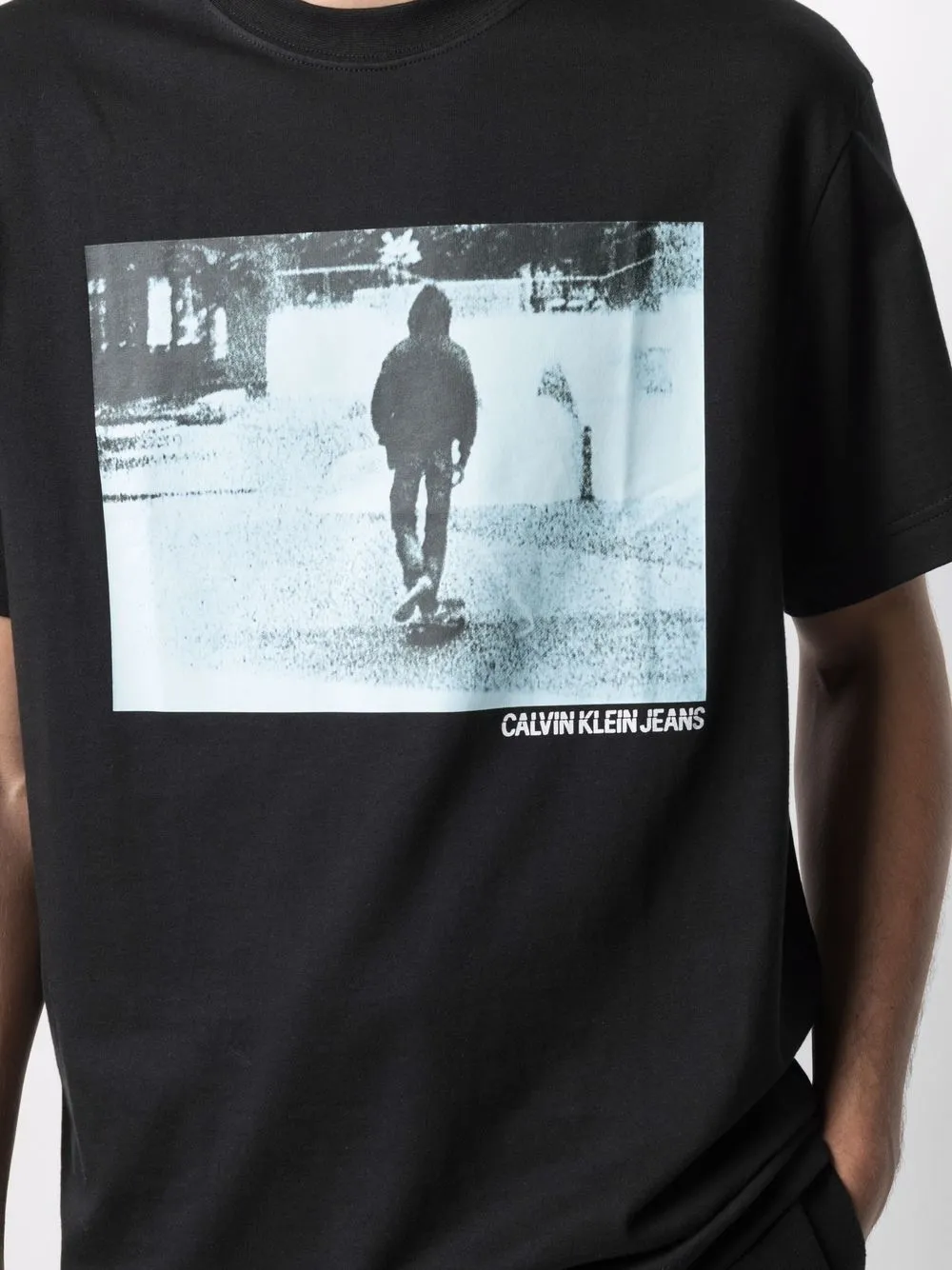 фото Calvin klein jeans футболка с фотопринтом
