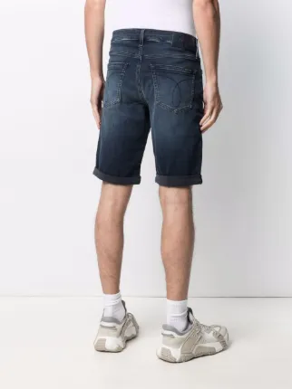 dark-wash denim shorts展示图