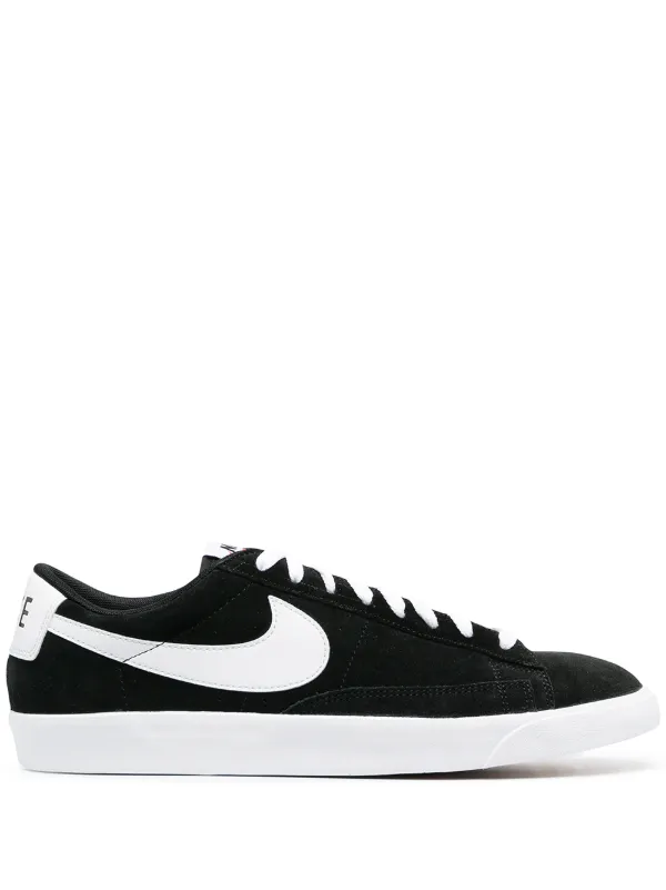 nike lace up trainers