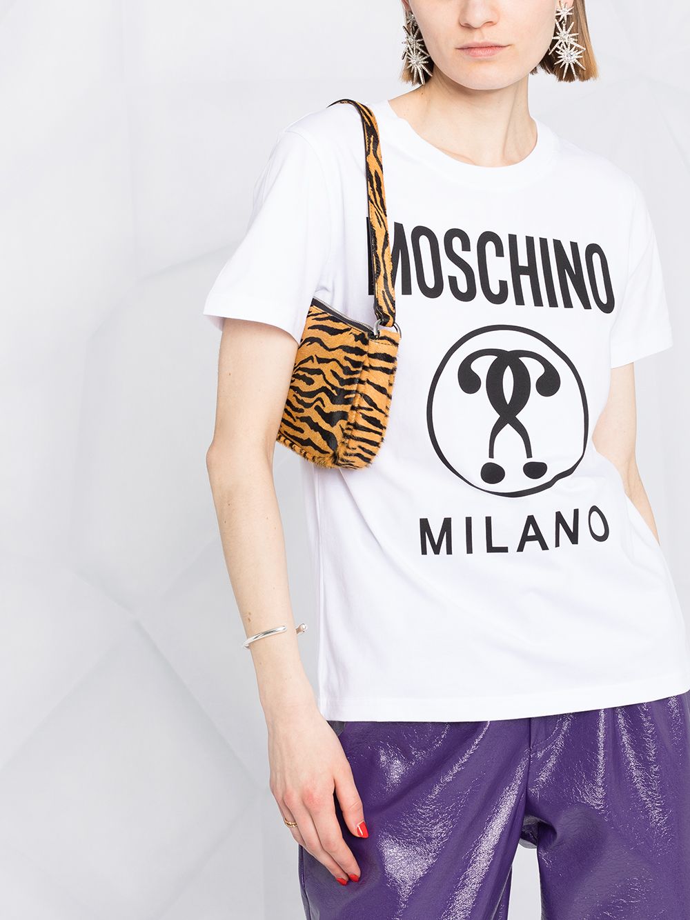 фото Moschino футболка с короткими рукавами и логотипом