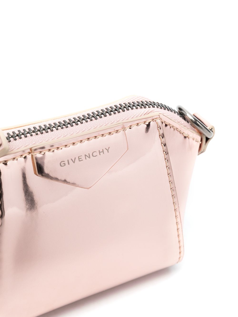 фото Givenchy сумка через плечо antigona с эффектом металлик