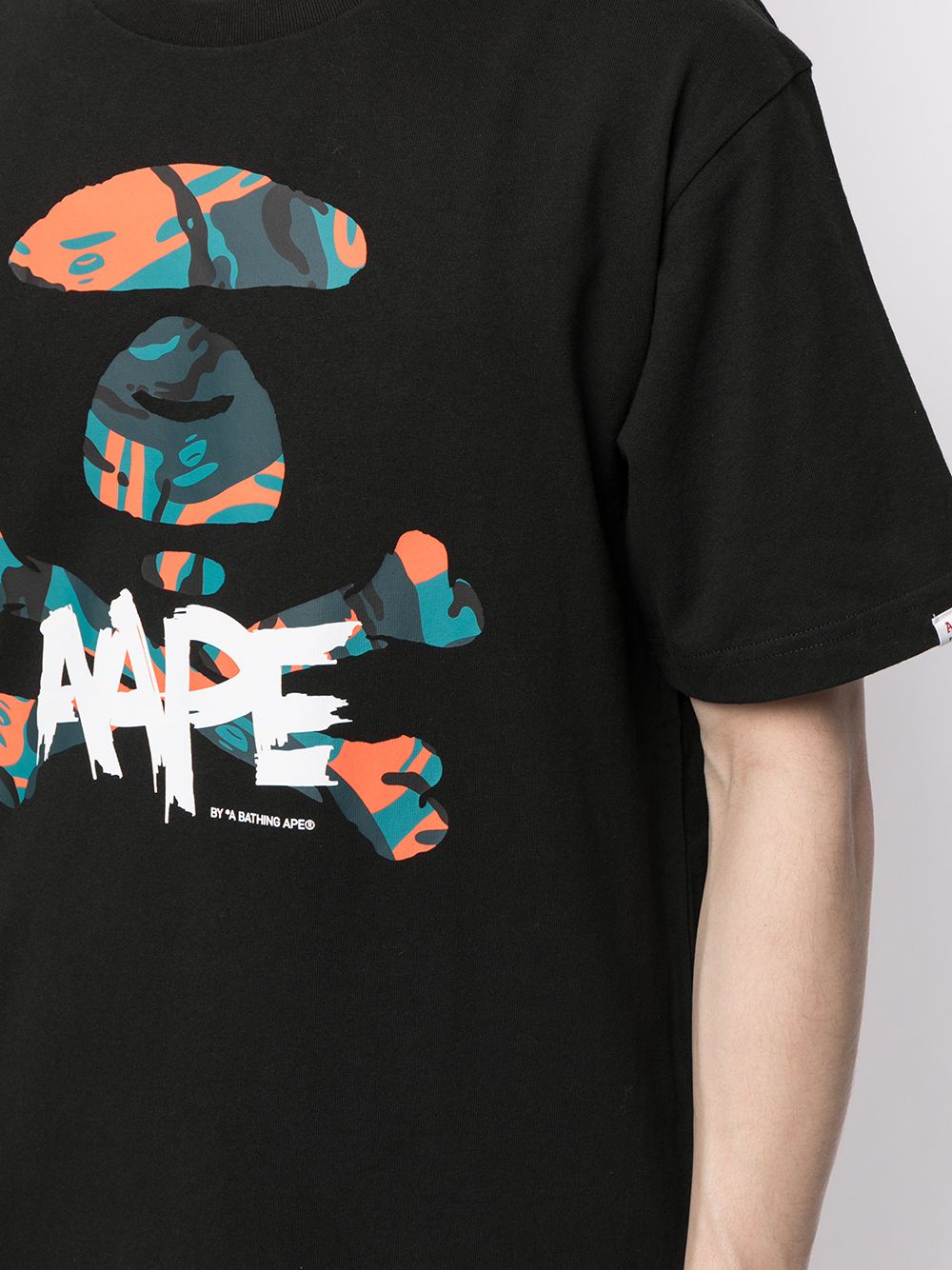 фото Aape by *a bathing ape® футболка с принтом