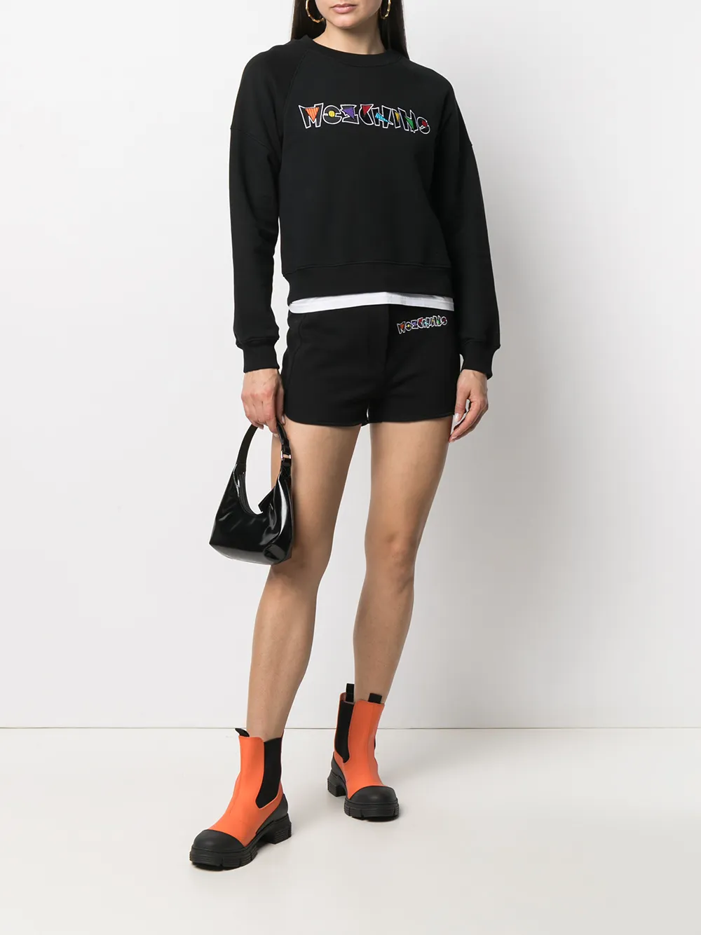 фото Moschino толстовка с круглым вырезом и логотипом