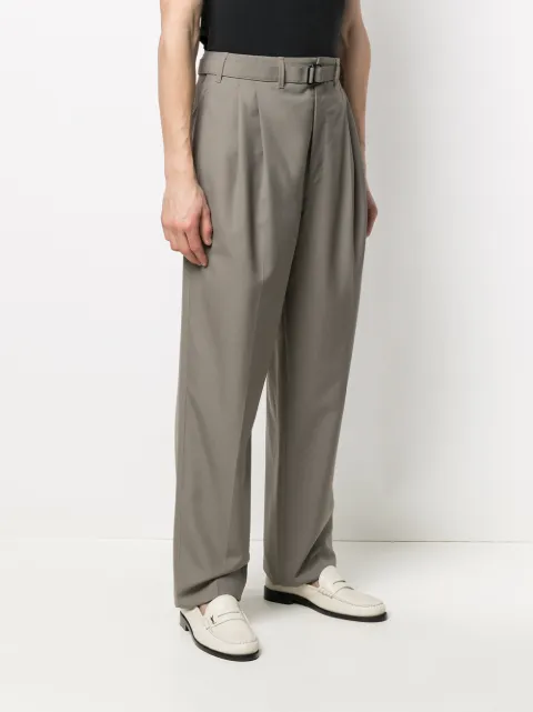 い出のひと時に、とびきりのおしゃれを! lemaire BELTED PLEAT PANTS - スラックス