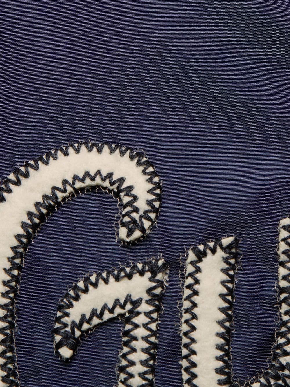 фото Gucci kids куртка с капюшоном и логотипом