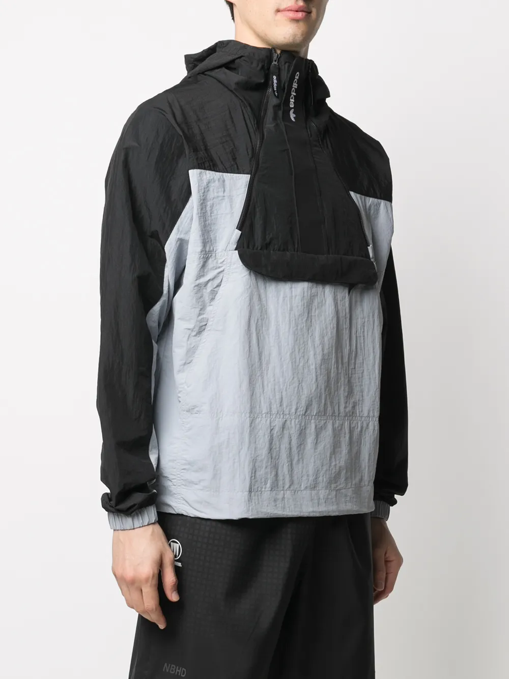 фото Adidas ветровка со вставками