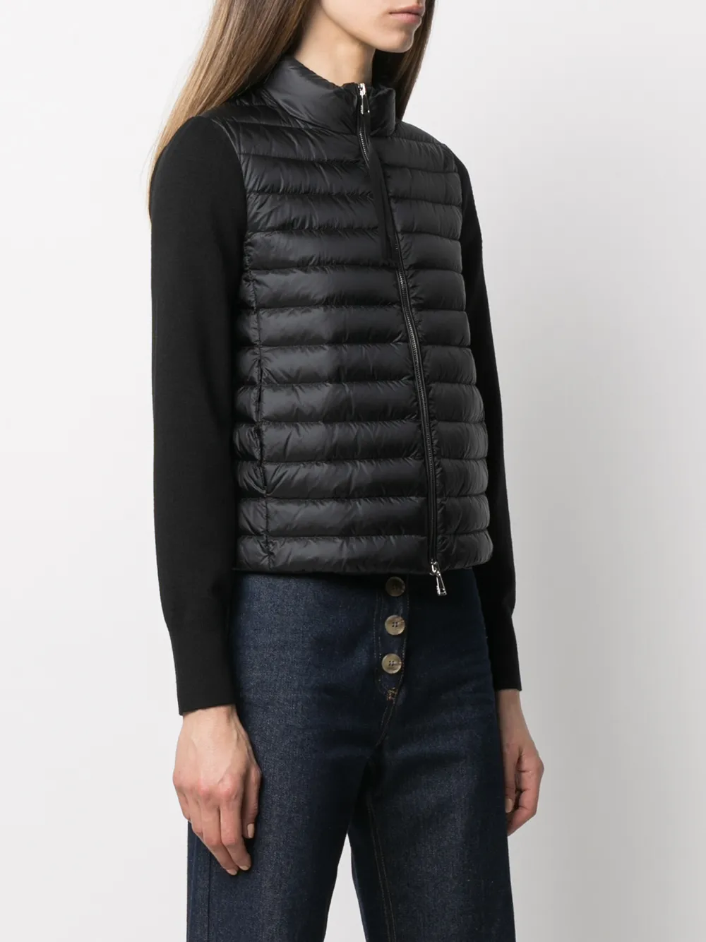 фото Moncler стеганая куртка на молнии с нашивкой-логотипом