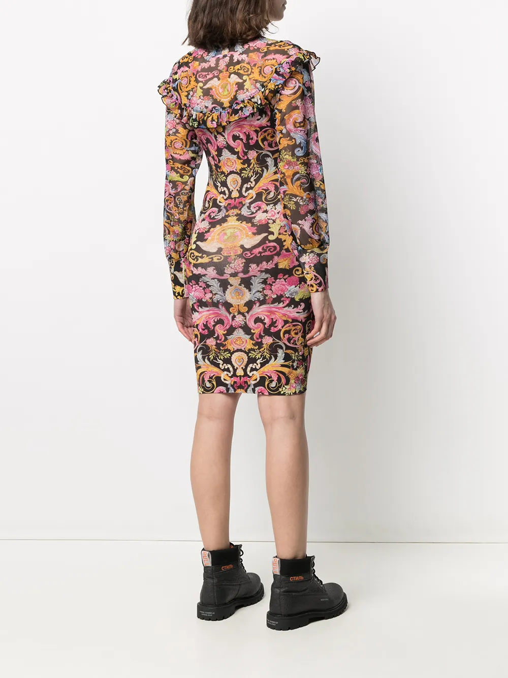 фото Versace jeans couture платье с принтом barocco