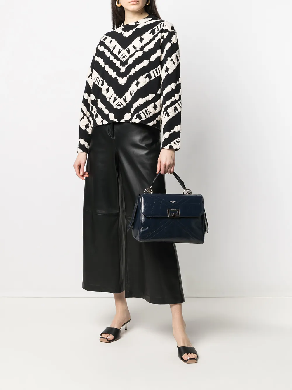 фото Givenchy сумка-тоут id среднего размера