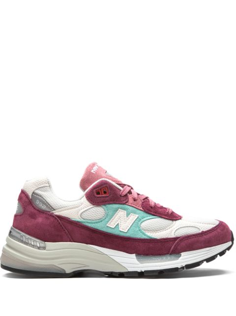 hype New Balance x Ronnie Fieg 992 "Kithmas - Burgundy" sneakers 