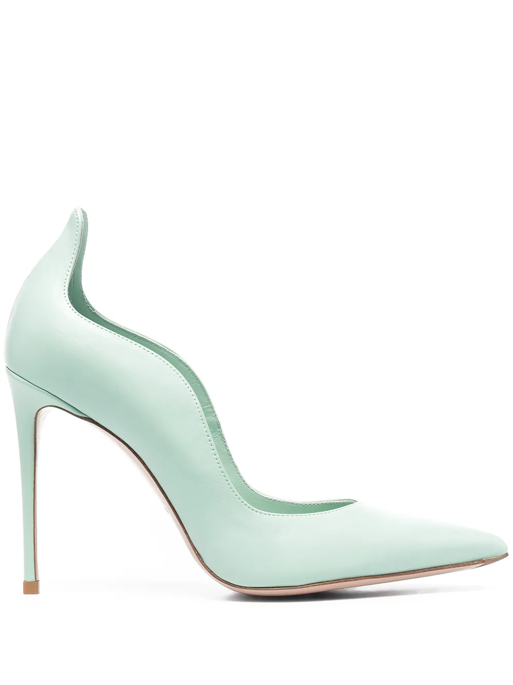 Le Silla Pointed Scallop Pumps In Green