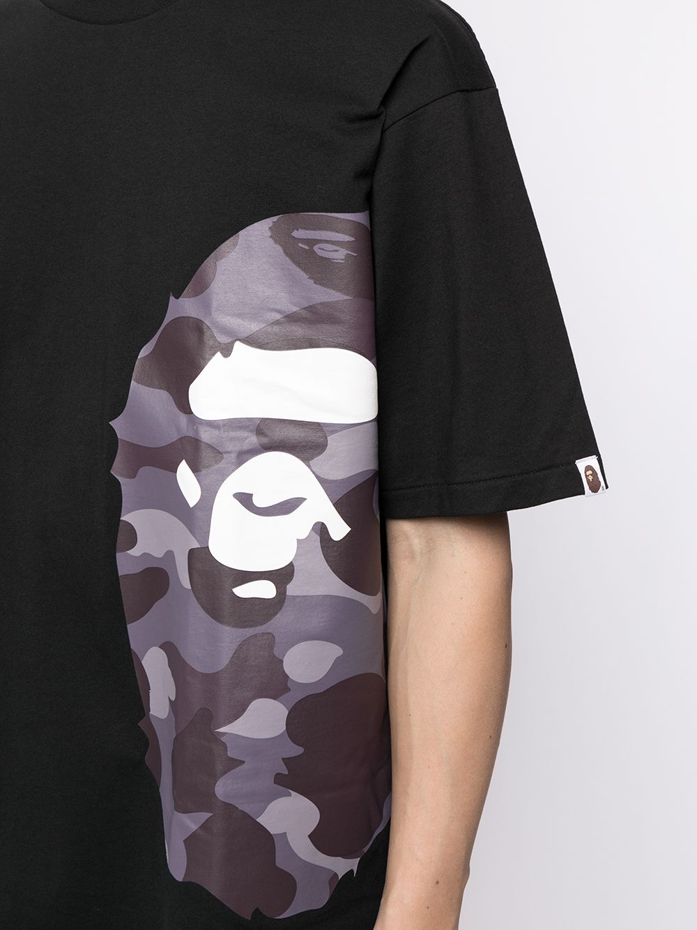 фото A bathing ape® футболка с короткими рукавами и графичным принтом