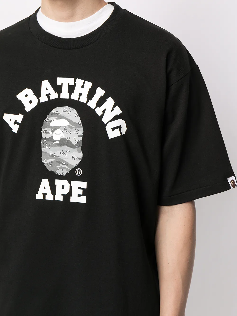 фото A bathing ape® футболка с короткими рукавами и логотипом