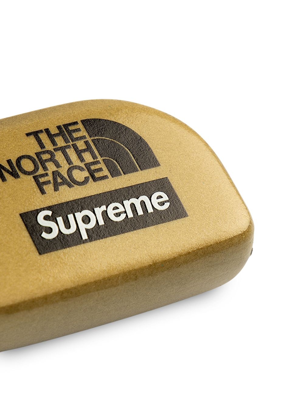 Supreme x The North Face Floating Keychain - Farfetch