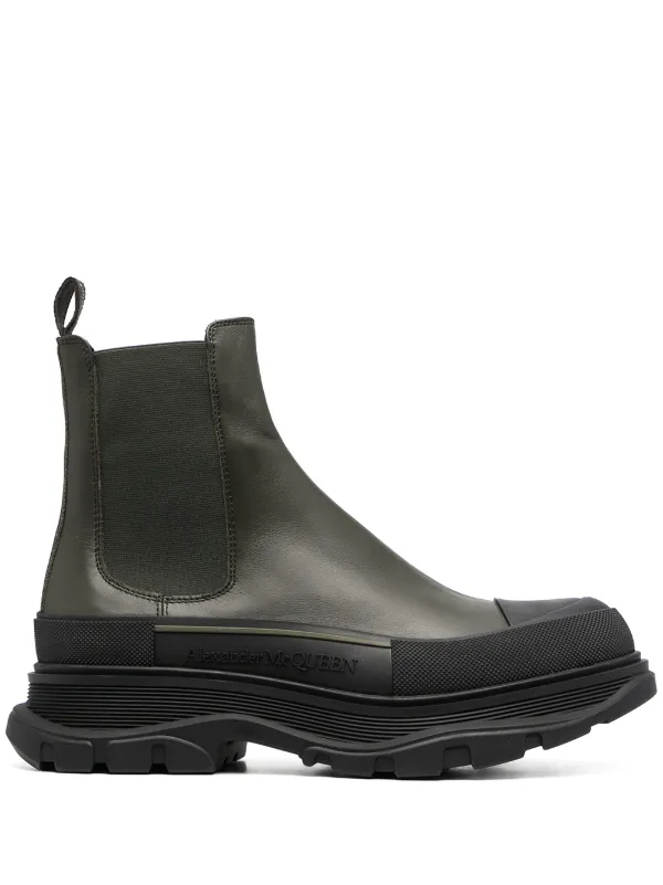 Shop Alexander McQueen Tread Slick ankle boots with Express Delivery -  FARFETCH