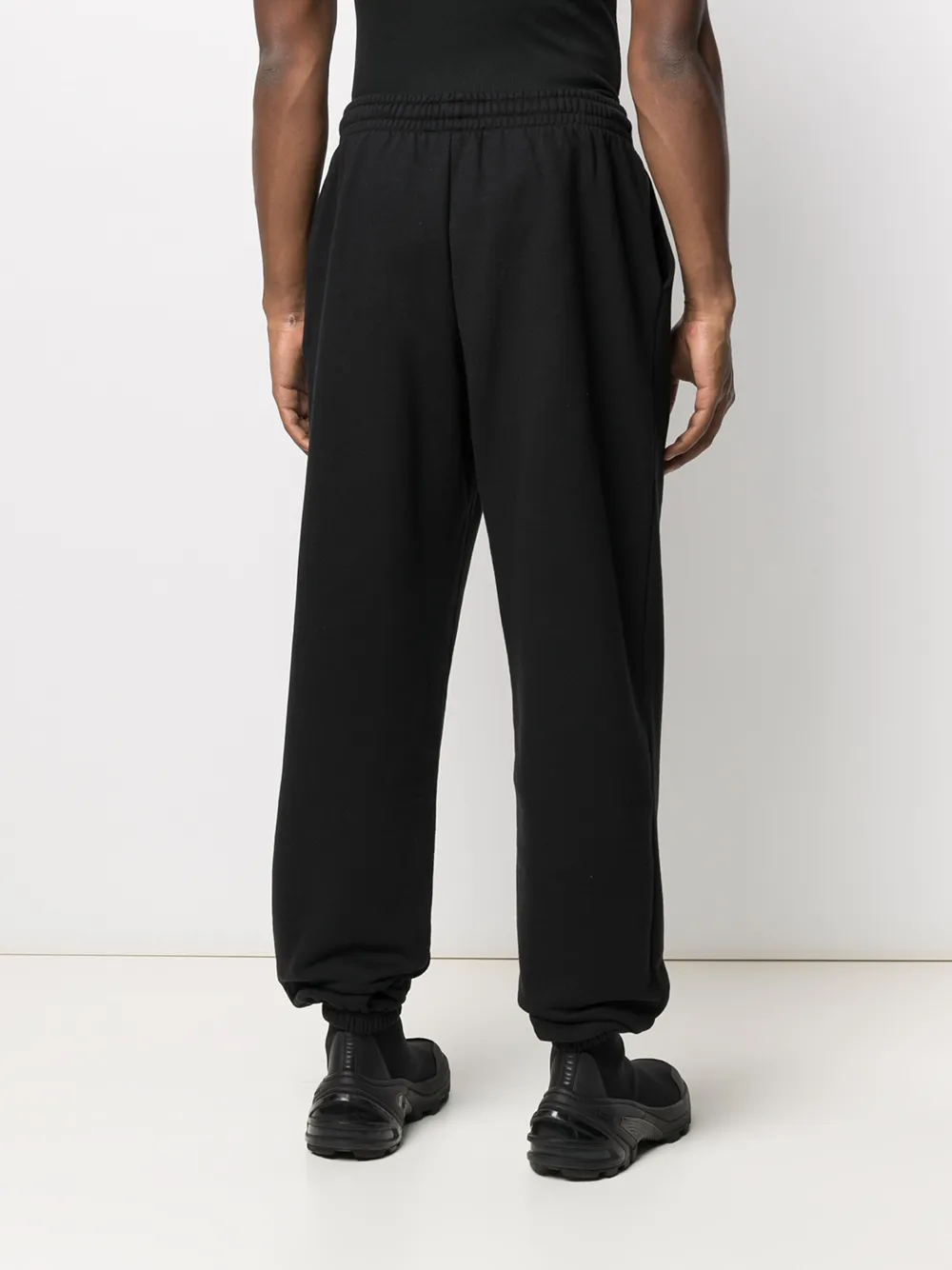 фото Mackage спортивные брюки с вышитым логотипом