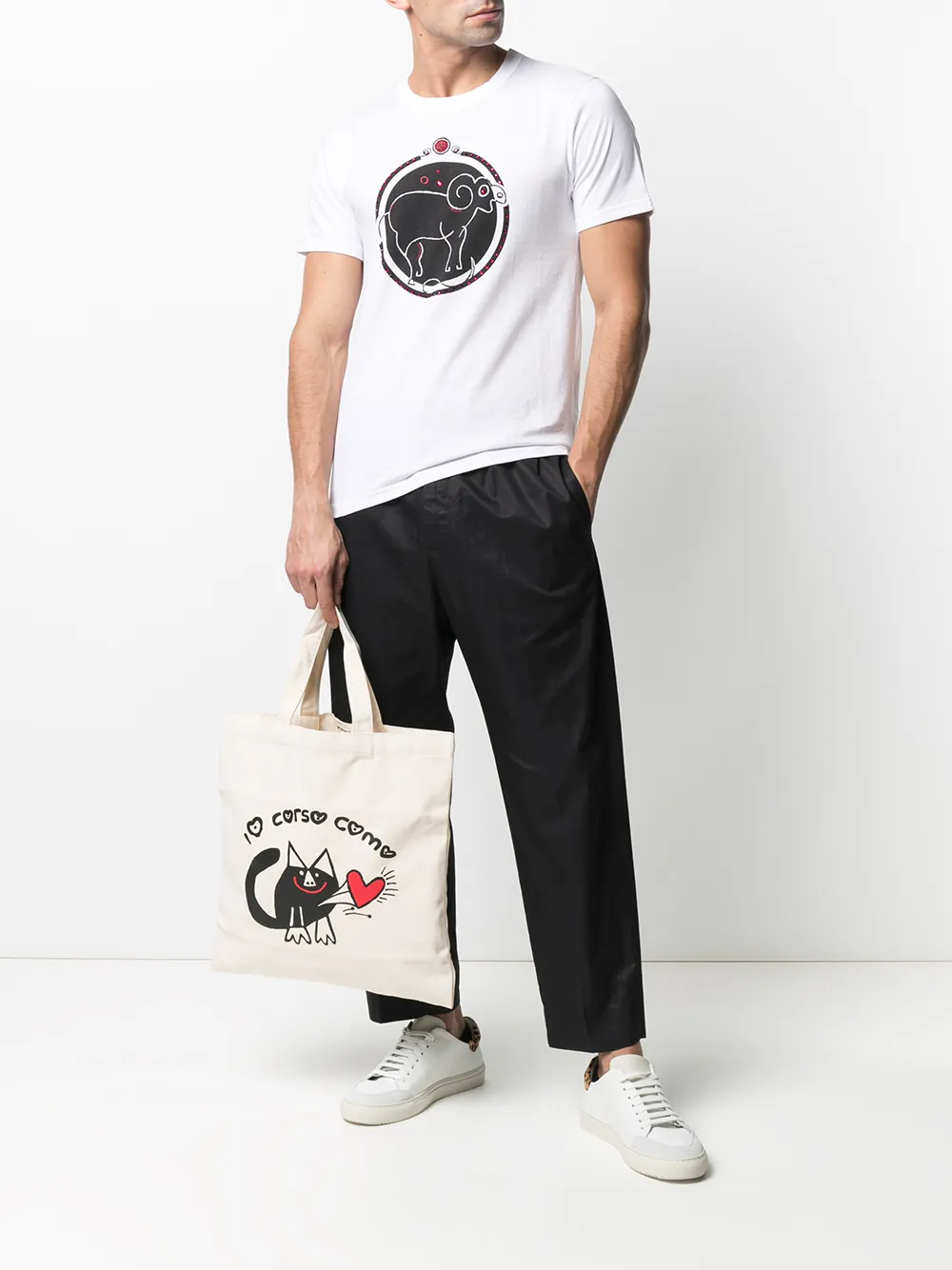الصورة 2 من 10 CORSO COMO شنطة عملية مبطنة بطبعة شعار الماركة