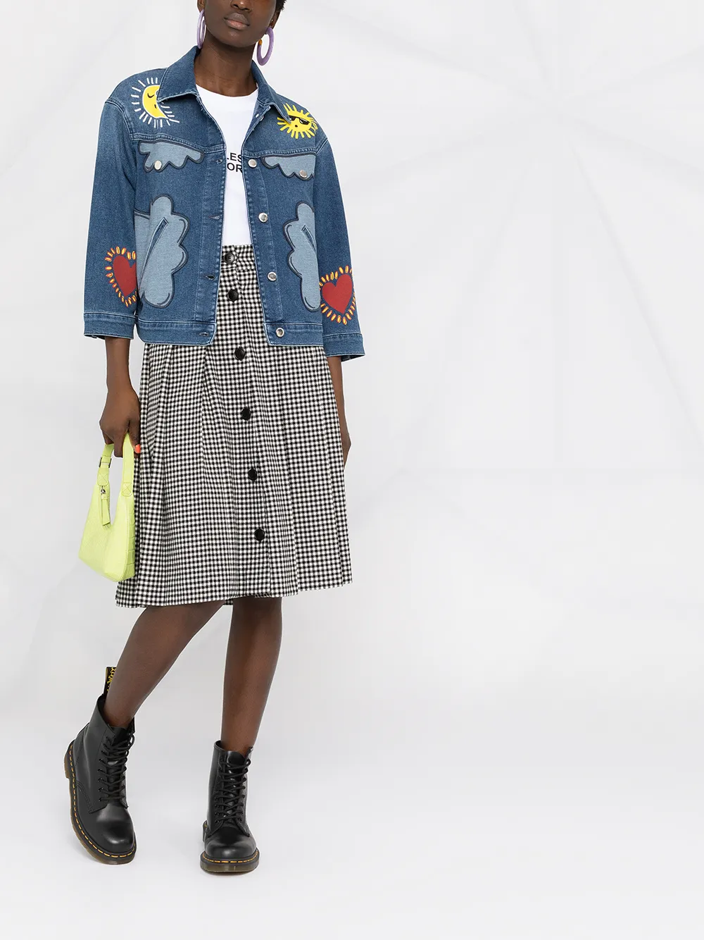 фото Love moschino джинсовая куртка в технике пэчворк